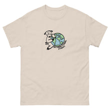 Load image into Gallery viewer, international studies tee